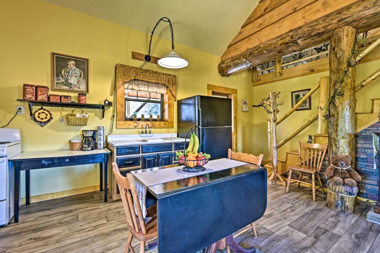 Honey House Cabin - A Quiet Countryside Retreat! Nappanee Ngoại thất bức ảnh