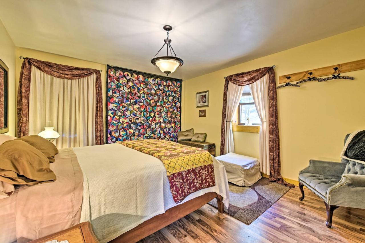 Honey House Cabin - A Quiet Countryside Retreat! Nappanee Ngoại thất bức ảnh
