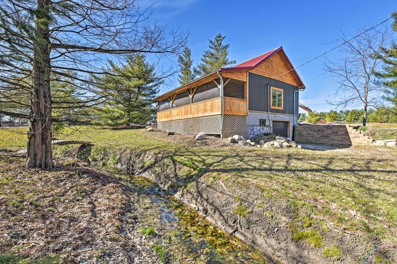 Honey House Cabin - A Quiet Countryside Retreat! Nappanee Ngoại thất bức ảnh