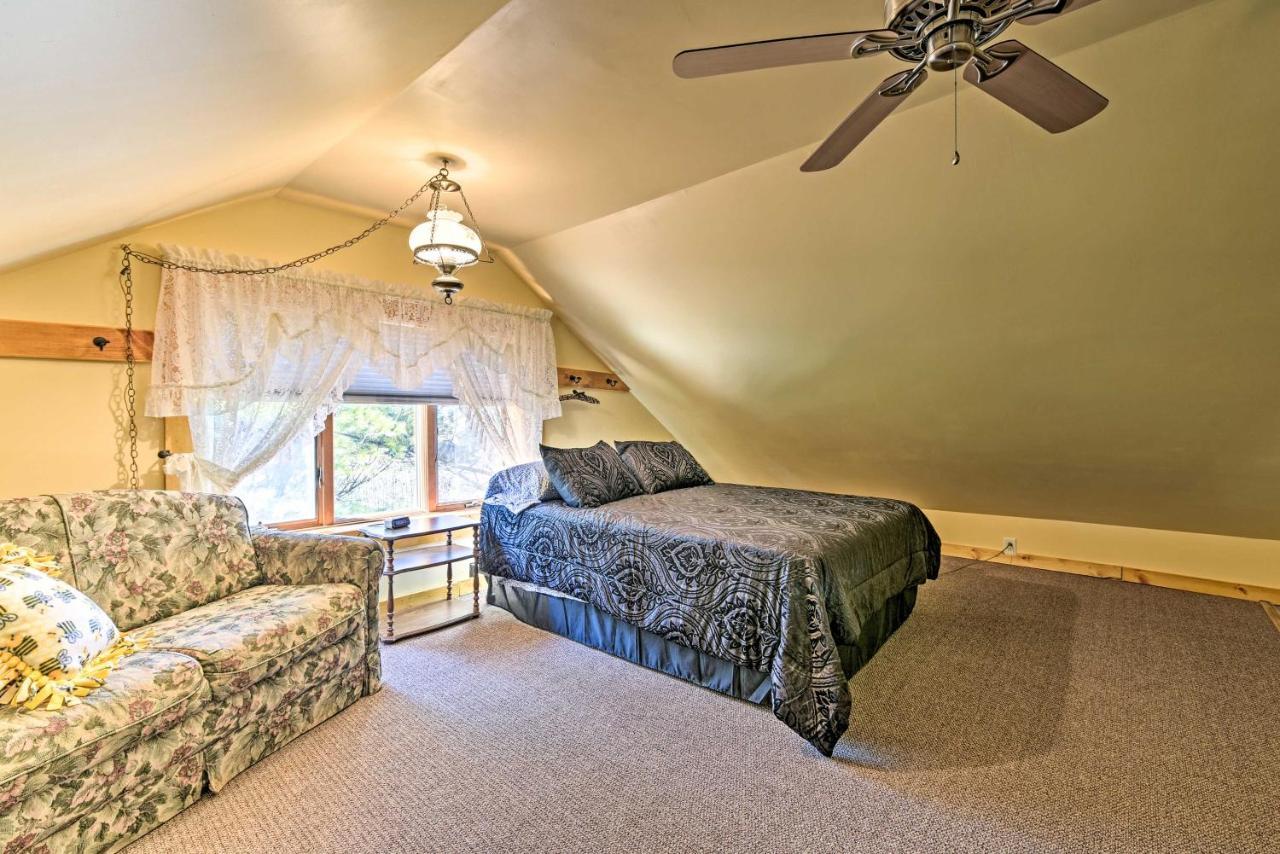 Honey House Cabin - A Quiet Countryside Retreat! Nappanee Ngoại thất bức ảnh